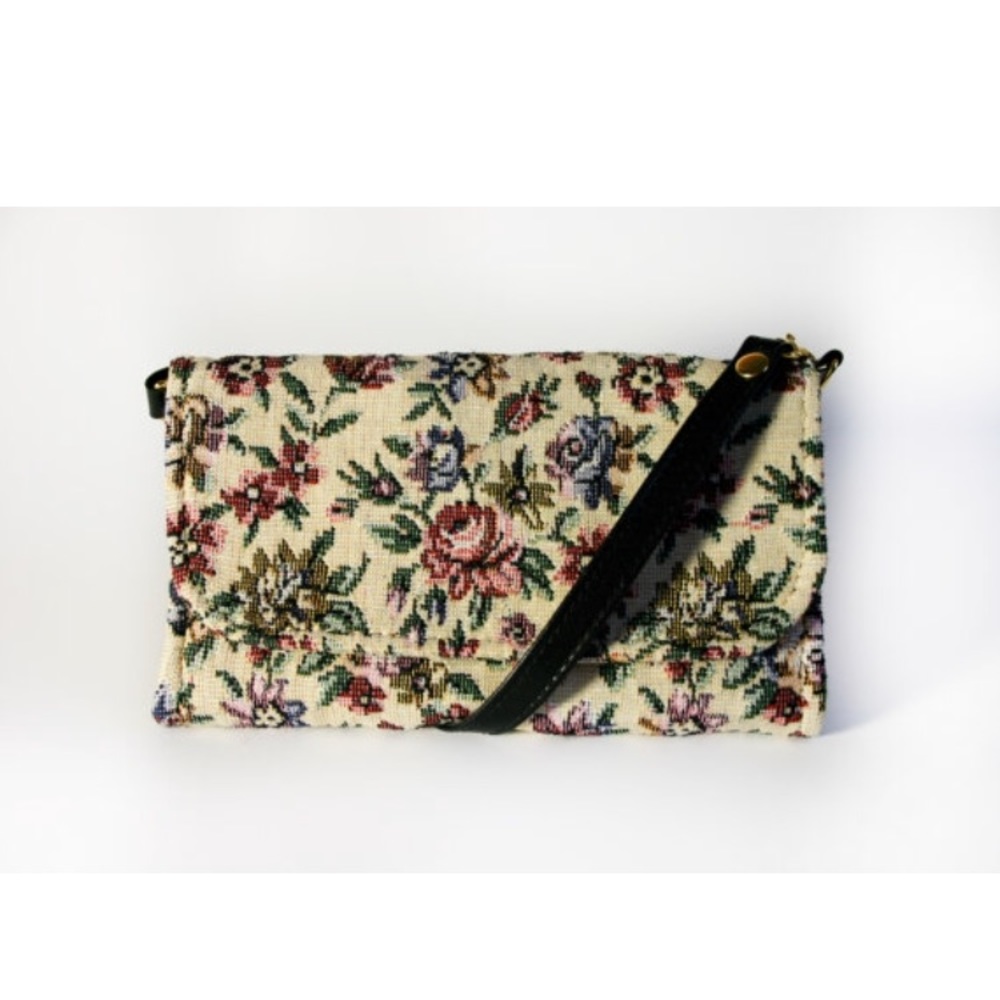 VTG Floral Tapestry Clutch with Detachable Strap